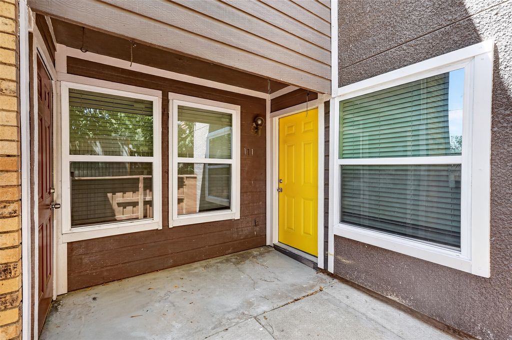 9170 FOREST Lane 111, Dallas, TX 75243
