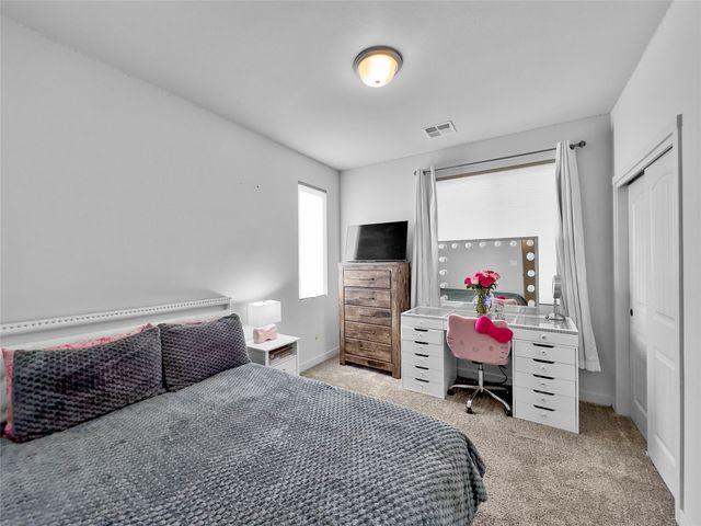 7 Via Vitae, Santa Fe, NM 87507