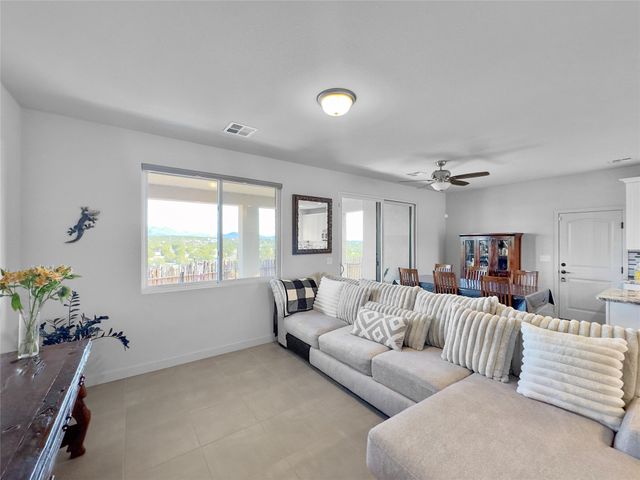 7 Via Vitae, Santa Fe, NM 87507