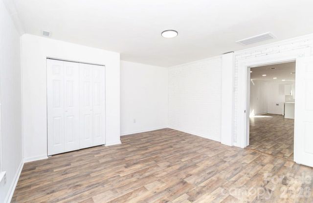 123 Riverside Drive, Mount Holly, NC 28120