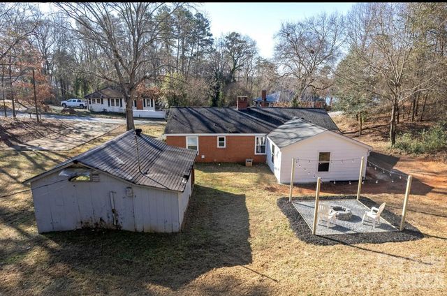 123 Riverside Drive, Mount Holly, NC 28120