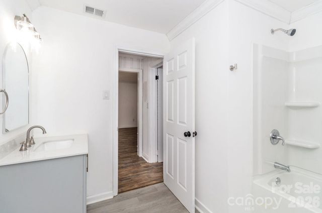 123 Riverside Drive, Mount Holly, NC 28120