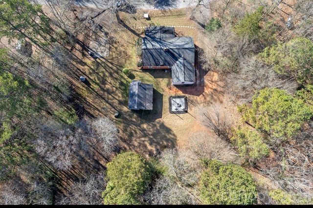 123 Riverside Drive, Mount Holly, NC 28120