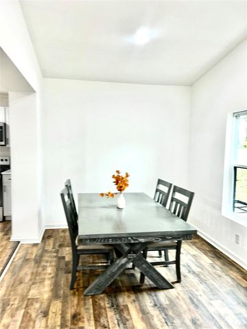 123 Riverside Drive, Mount Holly, NC 28120