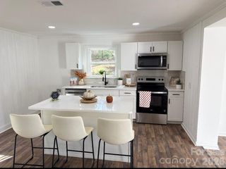 123 Riverside Drive, Mount Holly, NC 28120