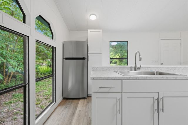 1212 NE 1ST AVENUE, Williston, FL 32696