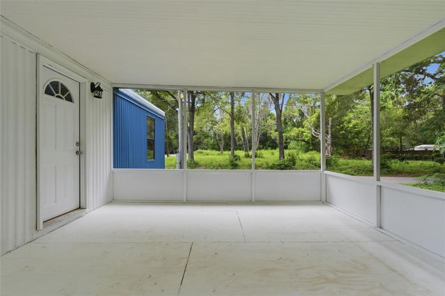 1212 NE 1ST AVENUE, Williston, FL 32696