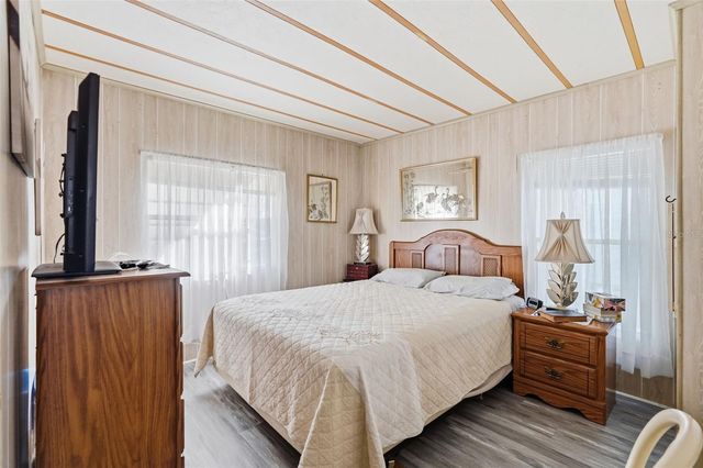 82403 NEW CIRCLE DRIVE N, Pinellas Park, FL 33781