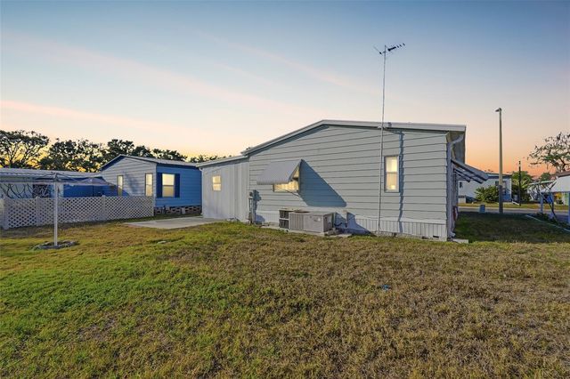 82403 NEW CIRCLE DRIVE N, Pinellas Park, FL 33781