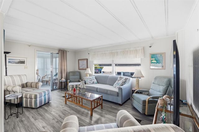 82403 NEW CIRCLE DRIVE N, Pinellas Park, FL 33781