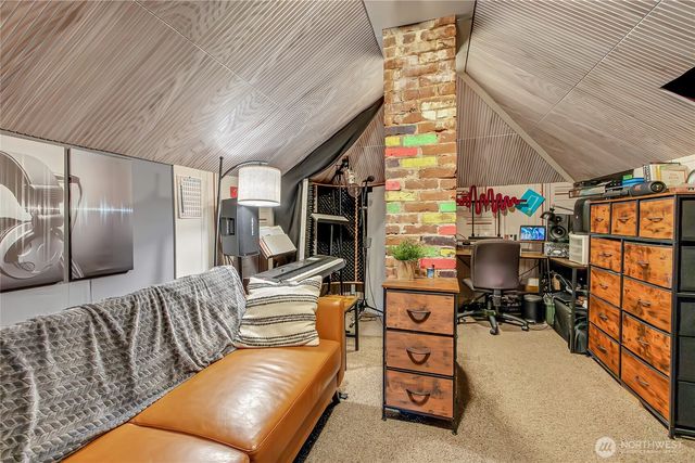 926 S Ainsworth Avenue, Tacoma, WA 98405