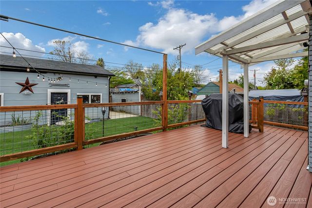 926 S Ainsworth Avenue, Tacoma, WA 98405