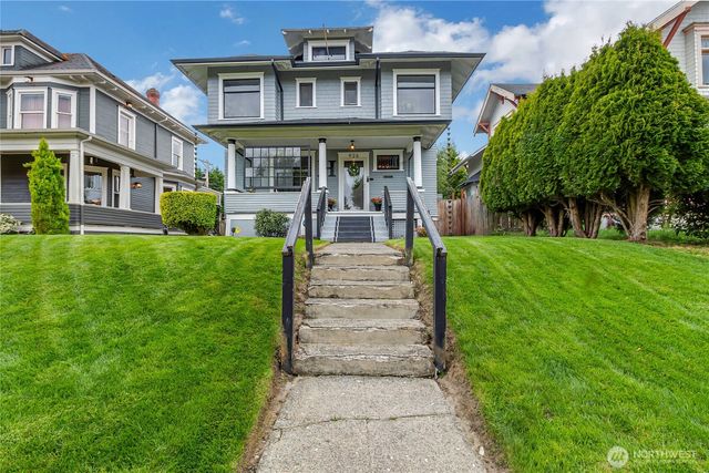 926 S Ainsworth Avenue, Tacoma, WA 98405