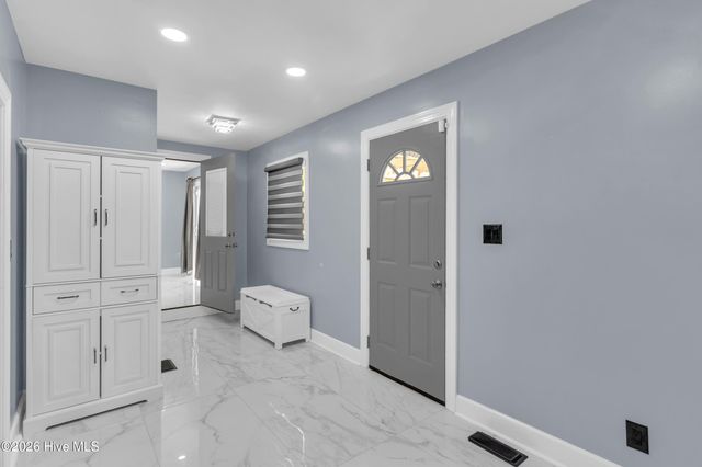 122 Devonshire Lane, Wilmington, NC 28409