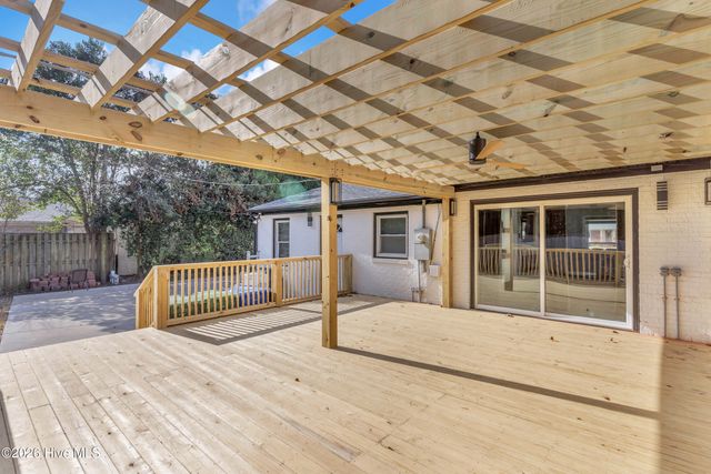 122 Devonshire Lane, Wilmington, NC 28409