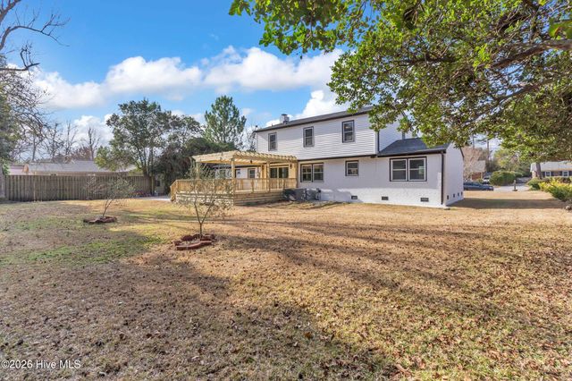 122 Devonshire Lane, Wilmington, NC 28409