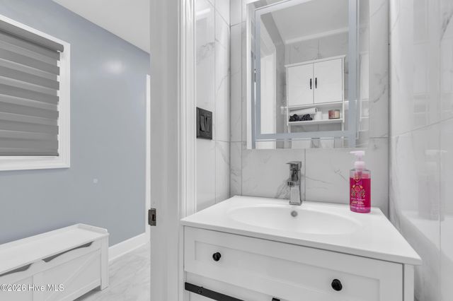 122 Devonshire Lane, Wilmington, NC 28409