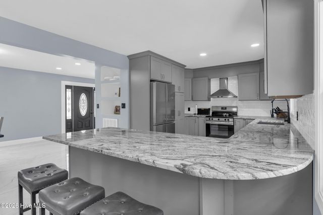 122 Devonshire Lane, Wilmington, NC 28409