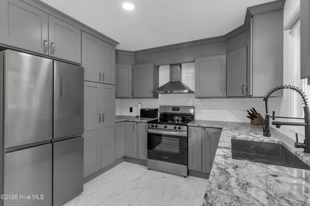 122 Devonshire Lane, Wilmington, NC 28409