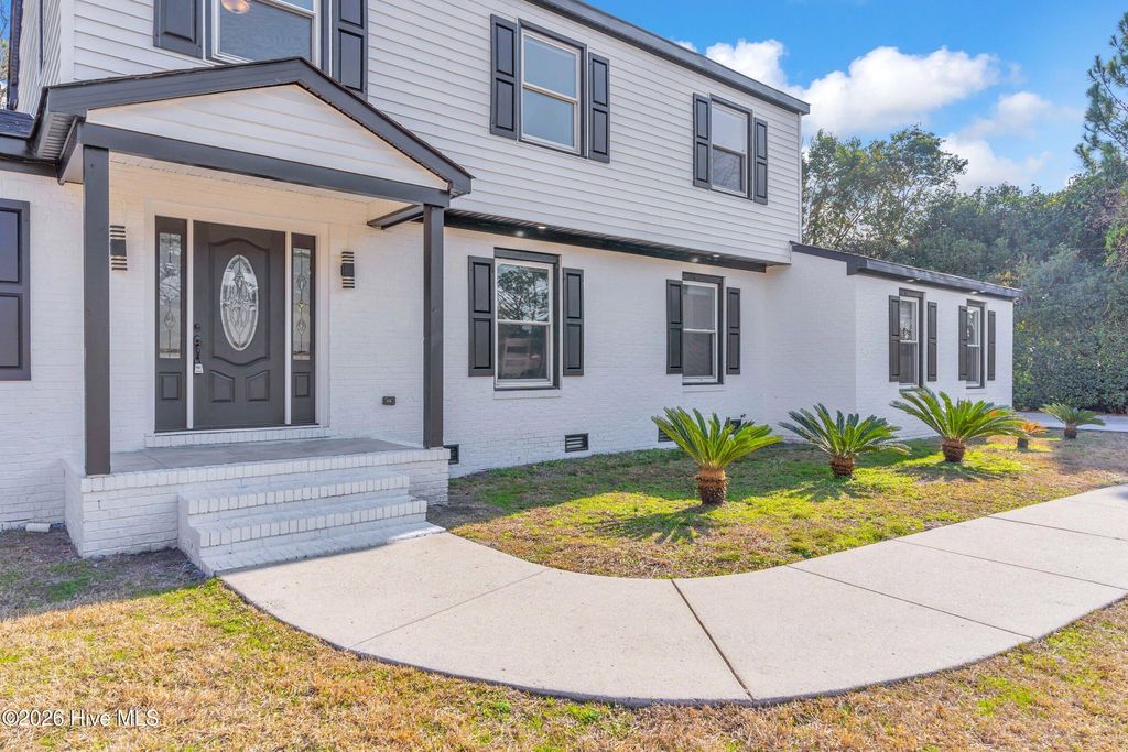 122 Devonshire Lane, Wilmington, NC 28409