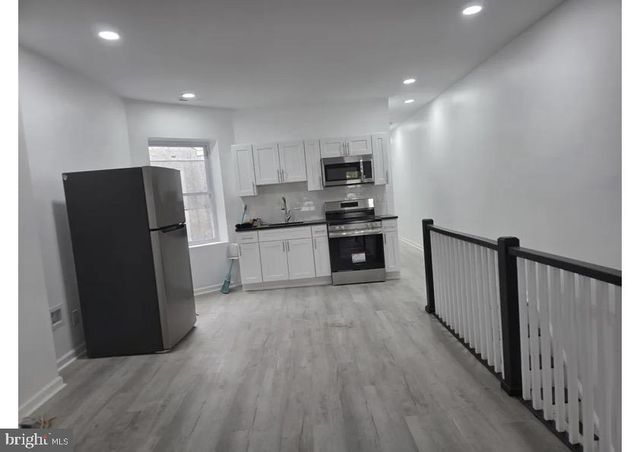4818 SANSOM, Philadelphia, PA 19139