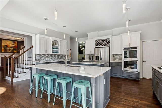 188 Covered Bridge SW Trail, Smyrna, GA 30082