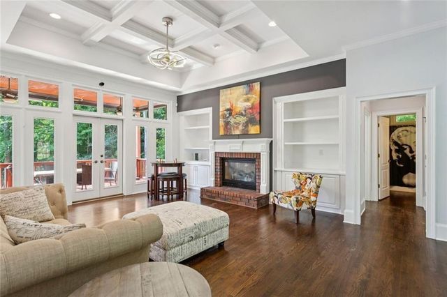 188 Covered Bridge SW Trail, Smyrna, GA 30082