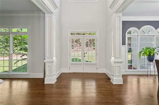 188 Covered Bridge SW Trail, Smyrna, GA 30082