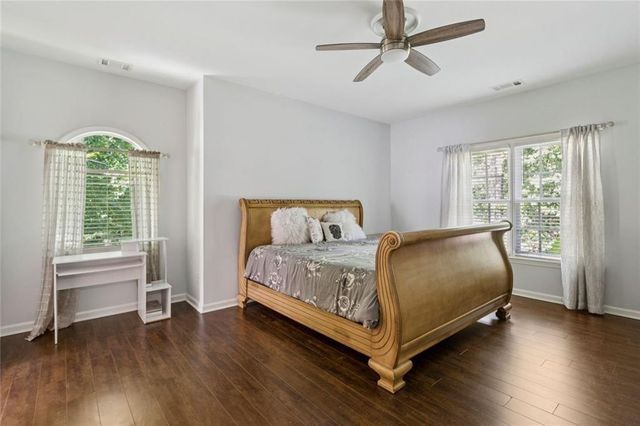 188 Covered Bridge SW Trail, Smyrna, GA 30082