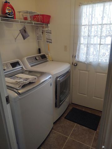 11758 S Bonnie Ave, Yuma, AZ 85367