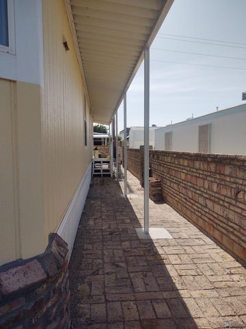 11758 S Bonnie Ave, Yuma, AZ 85367