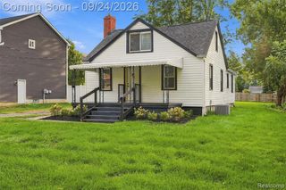 3135 Eastwood Drive, Rochester Hills, MI 48309
