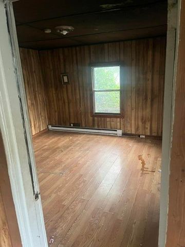 523 W Gordon Avenue, Rossville, GA 30741