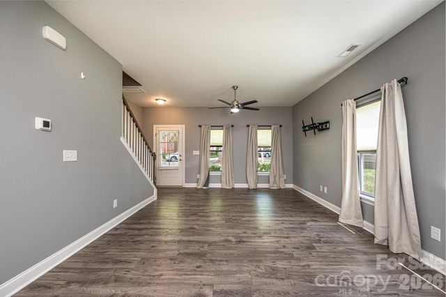 1809 Edgewater Drive NW, Conover, NC 28613