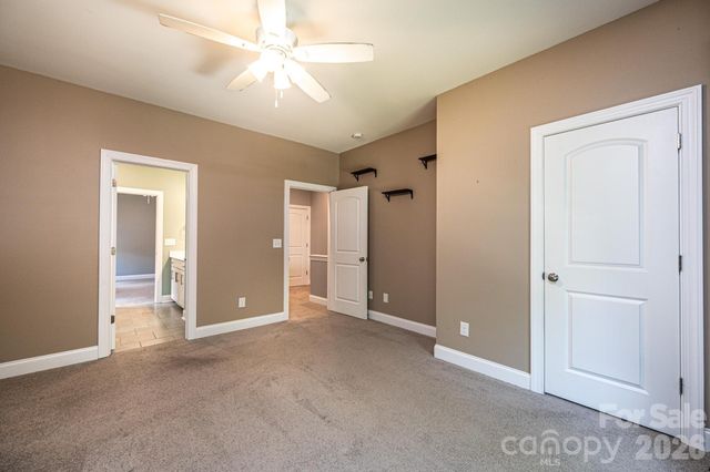 1809 Edgewater Drive NW, Conover, NC 28613