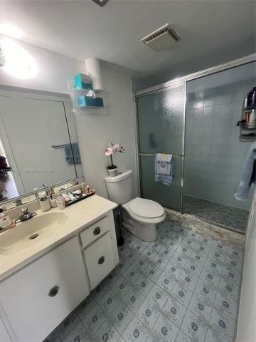 3571 Inverrary Drive 307, Lauderhill, FL 33319