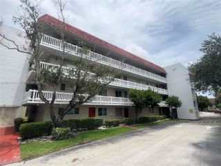 3571 Inverrary Drive 307, Lauderhill, FL 33319
