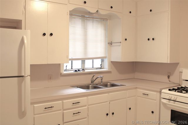 714 S Quebec Avenue, Tulsa, OK 74112