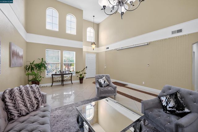 4100 Diorite Ct, Antioch, CA 94531