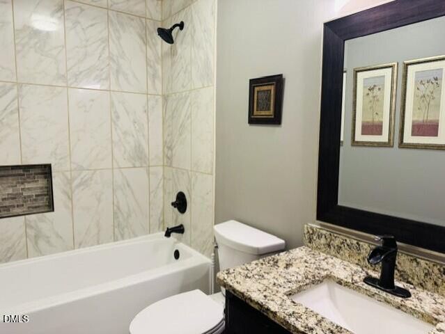 6616 Saint Jens Lane, Raleigh, NC 27603