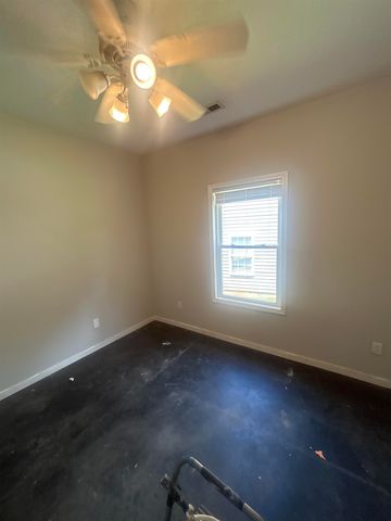 112 Ashton Lane, Anderson, SC 29621