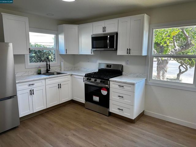 505 Carpino Ave, Pittsburg, CA 94565