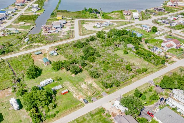 0 Mallard, Hitchcock, TX 77563