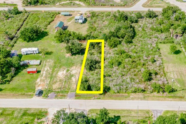 0 Mallard, Hitchcock, TX 77563
