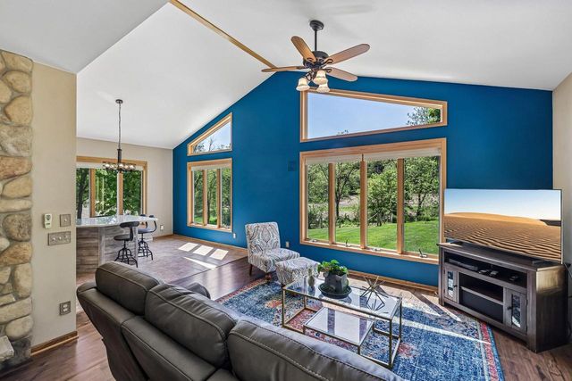 5323 Otto Kerl Road, Cross Plains, WI 53528