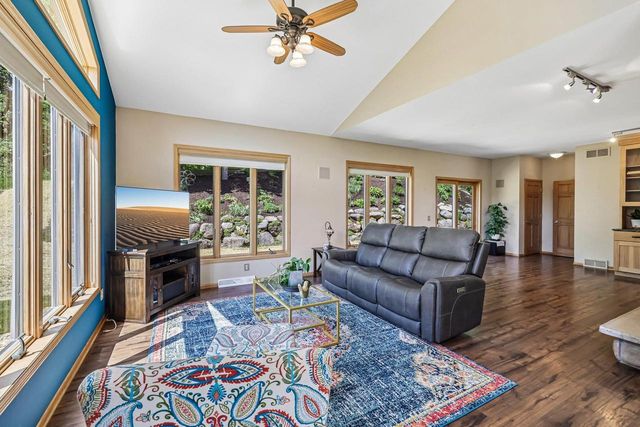 5323 Otto Kerl Road, Cross Plains, WI 53528
