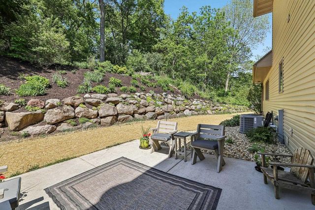 5323 Otto Kerl Road, Cross Plains, WI 53528