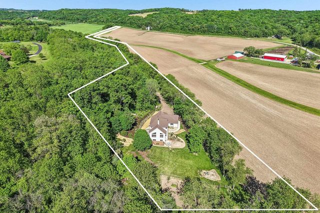5323 Otto Kerl Road, Cross Plains, WI 53528