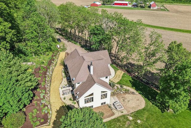 5323 Otto Kerl Road, Cross Plains, WI 53528