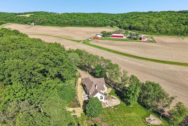 5323 Otto Kerl Road, Cross Plains, WI 53528